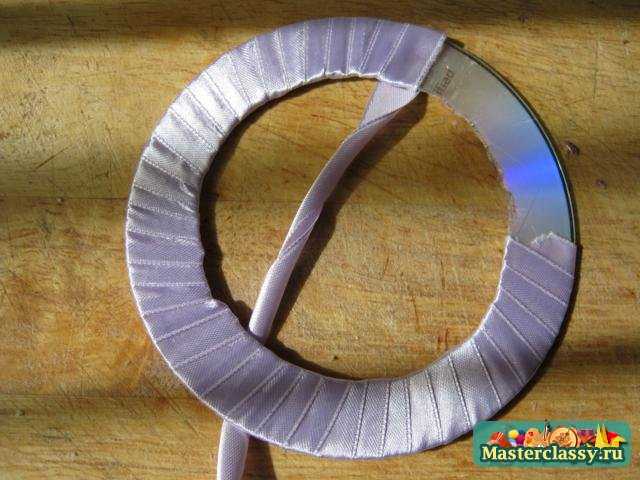 Техника канзаши. Прихват для штор Мастер класс