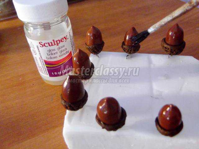 браслет из глины желуди