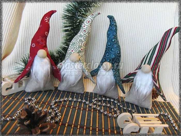 Гномики к Рождеству. Текстильные игрушки или декор к празднику Гномики к Рождеству. Текстильные игрушки или декор к празднику