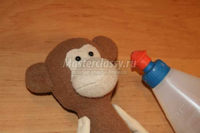 Обезьянка в фартуке Обезьянка в фартуке