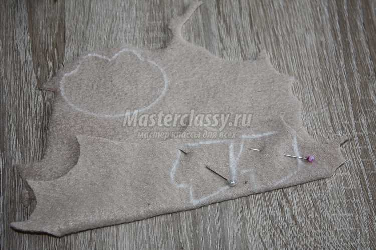 Обезьянка из фетра с бананом Обезьянка из фетра с бананом