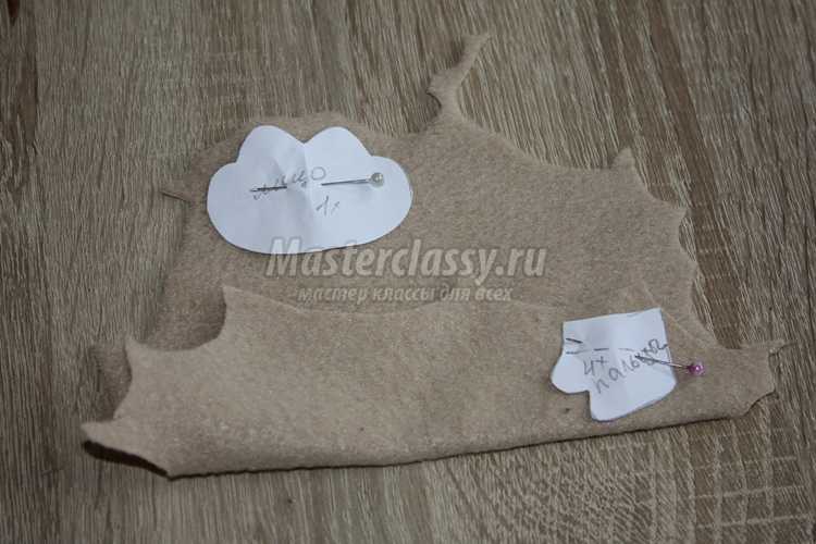 Обезьянка из фетра с бананом Обезьянка из фетра с бананом