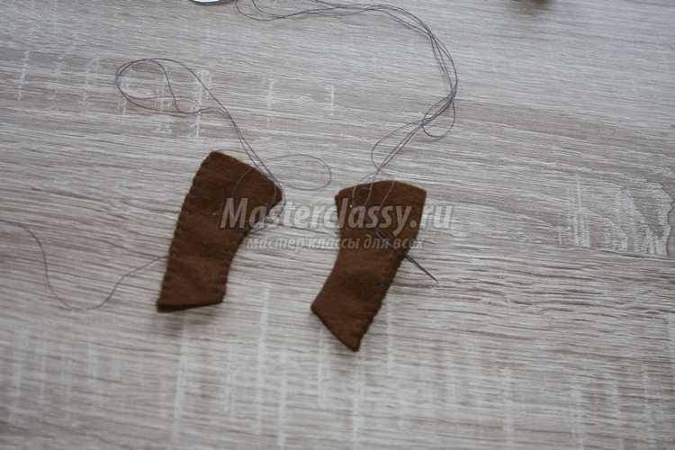 Обезьянка из фетра с бананом Обезьянка из фетра с бананом